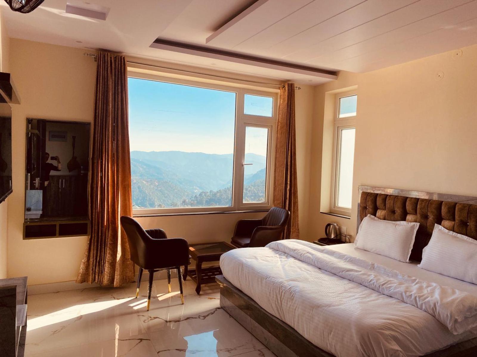 Hotel Harmony Heights Šimla Exteriér fotografie